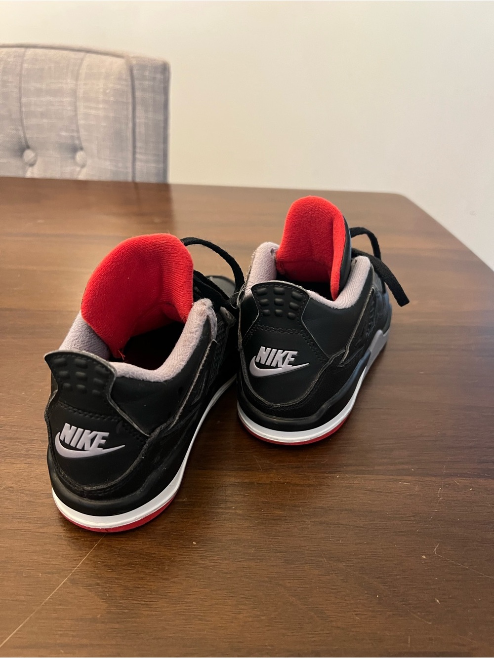 Jordan Kids Black and Red Low-Top Sneakers - Picture 4 of 4